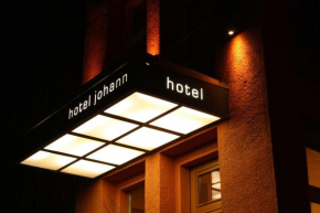 Отель Hotel Johann  Берлин